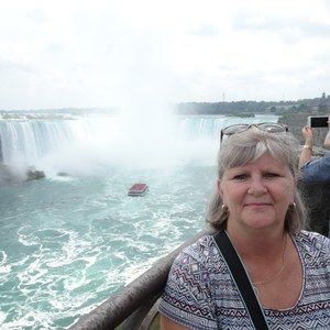 Meet your Posher, Pam